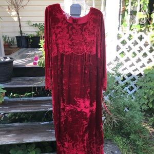 Gorgeous real velvet dress